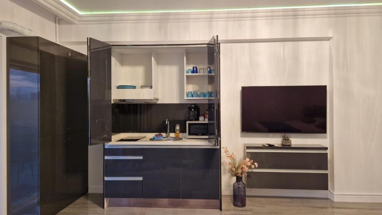 White Tower - Private Studio 106 Mamaia Eksteriør billede